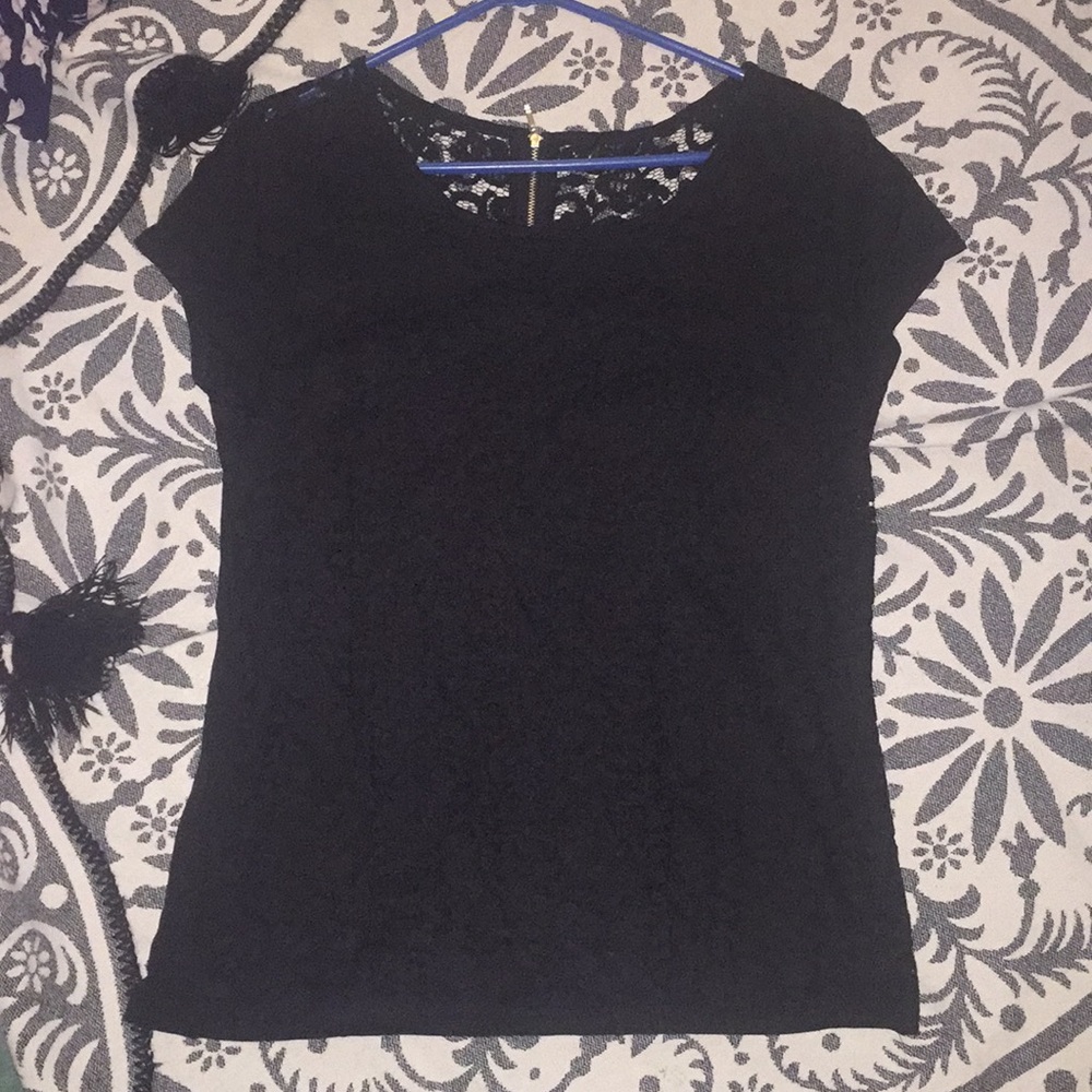Black Lace Top.  zipper in the back.